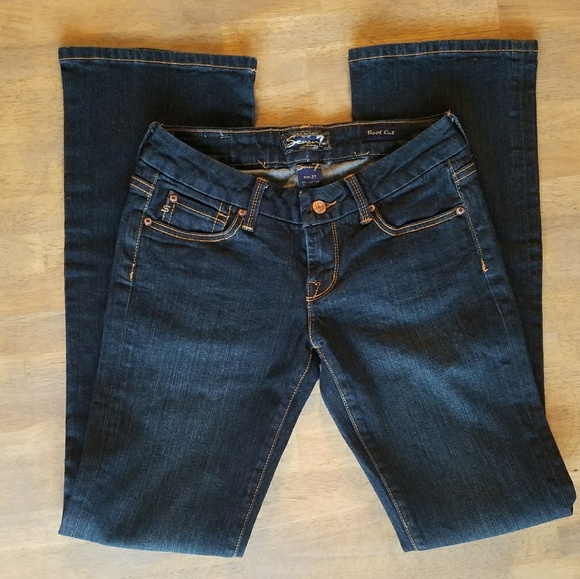 Seven7 Dark Wash Jeans - Picture 3 of 4